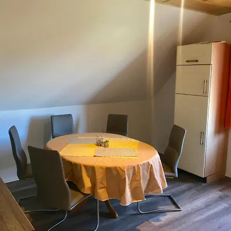 Christinas Sonnenschein 1 Og In Thiede Mit Garten Zum Grillen Salzgitter